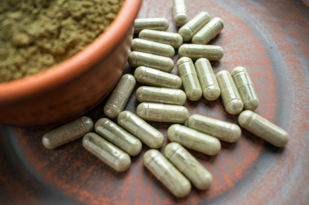 Everything You Need to Know About Kratom — Benefits, Side Effects, and More